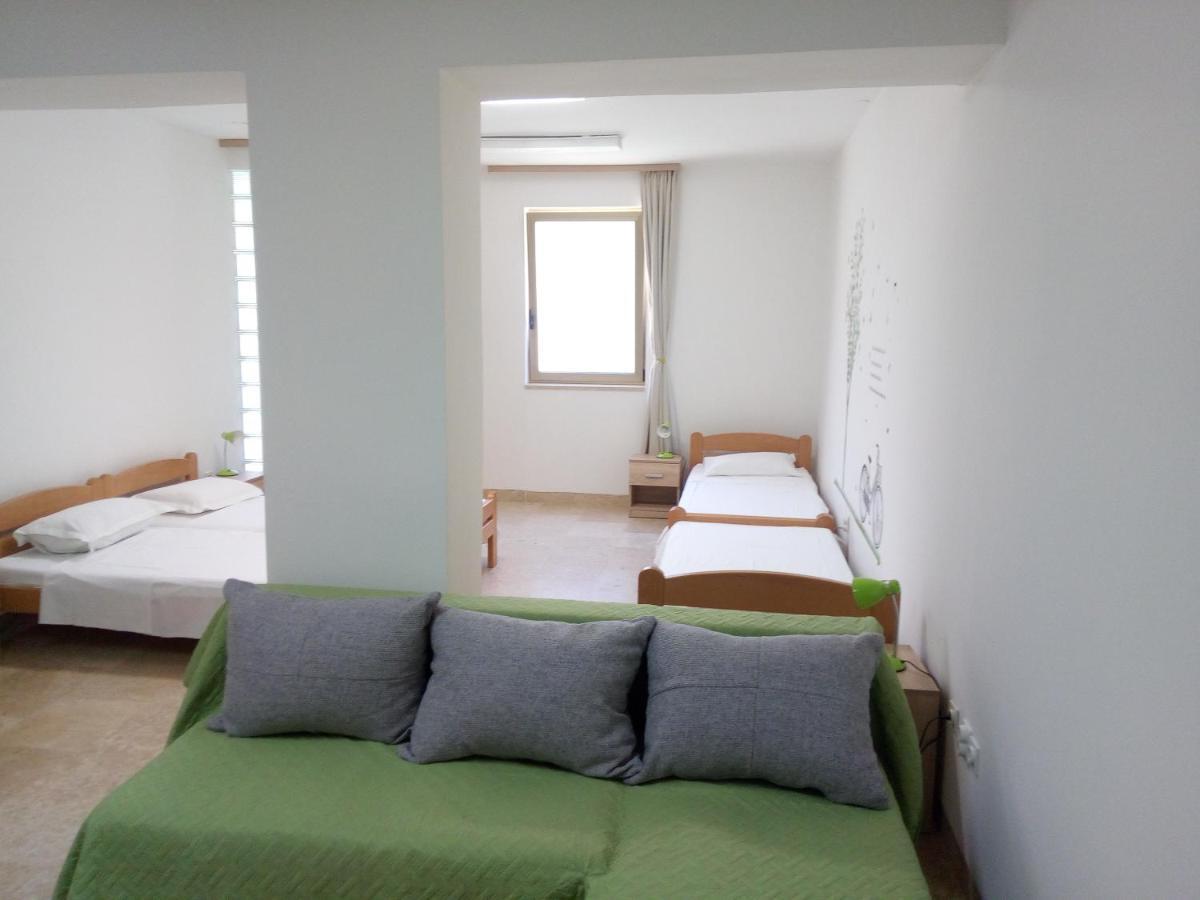 Apartman Sendi Pula Exterior foto