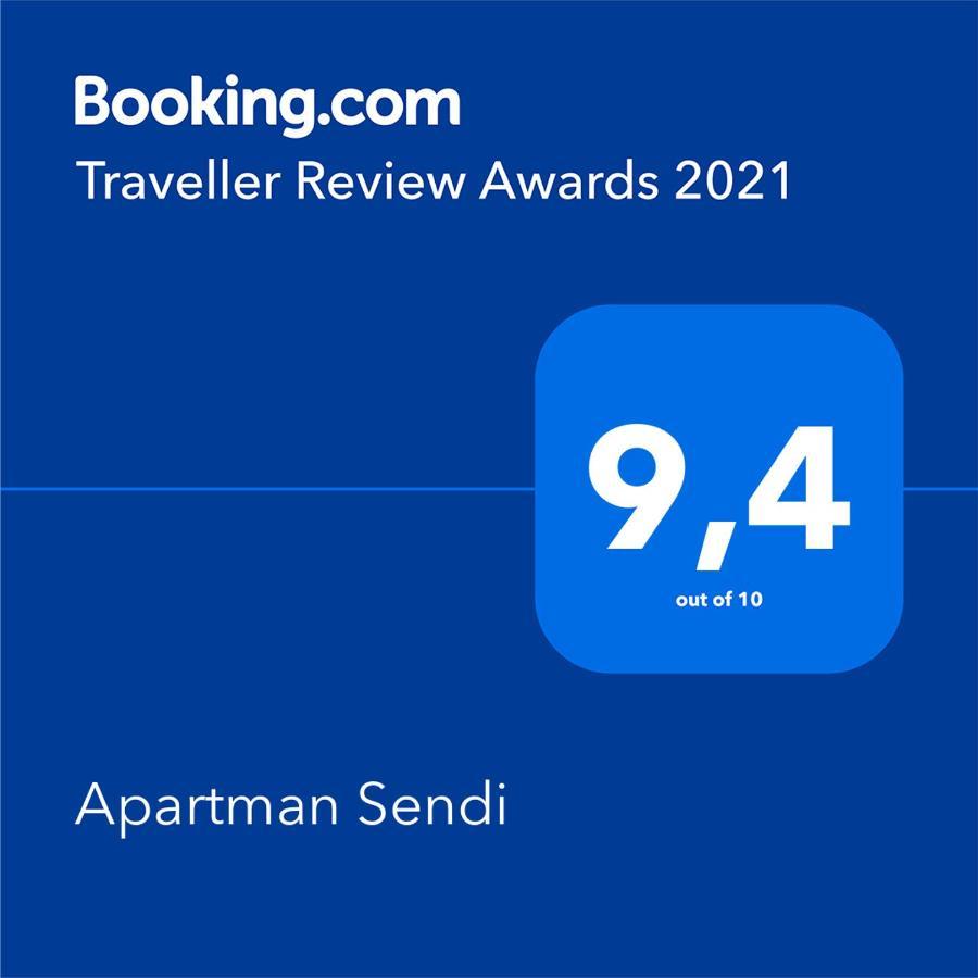 Apartman Sendi Pula Exterior foto